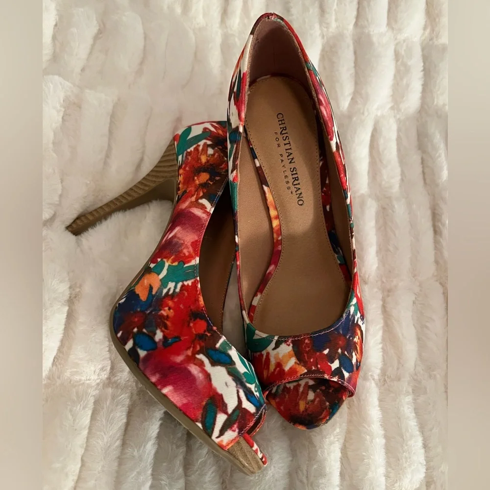 Christian Siriano floral heels size 8W - Picture 4 of 13